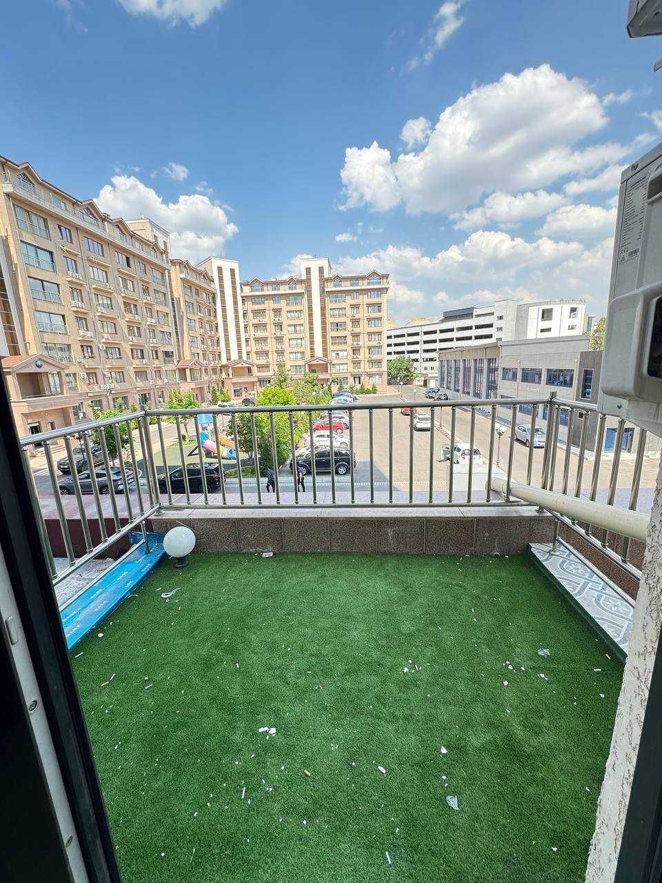 Seoul Mun продается 2-ух комнатная квартира 56m2.ZA010