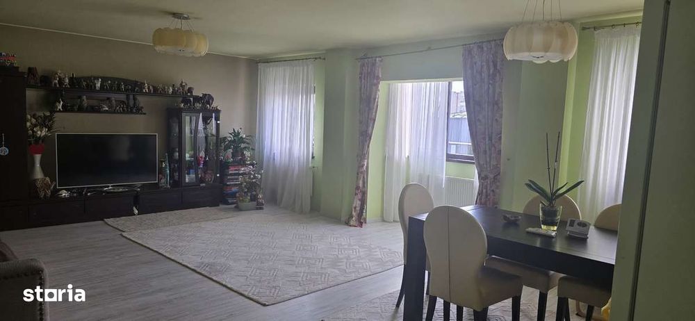 Centru- Gradina Botanică , decomandat , bilateral, 158.000 Euro