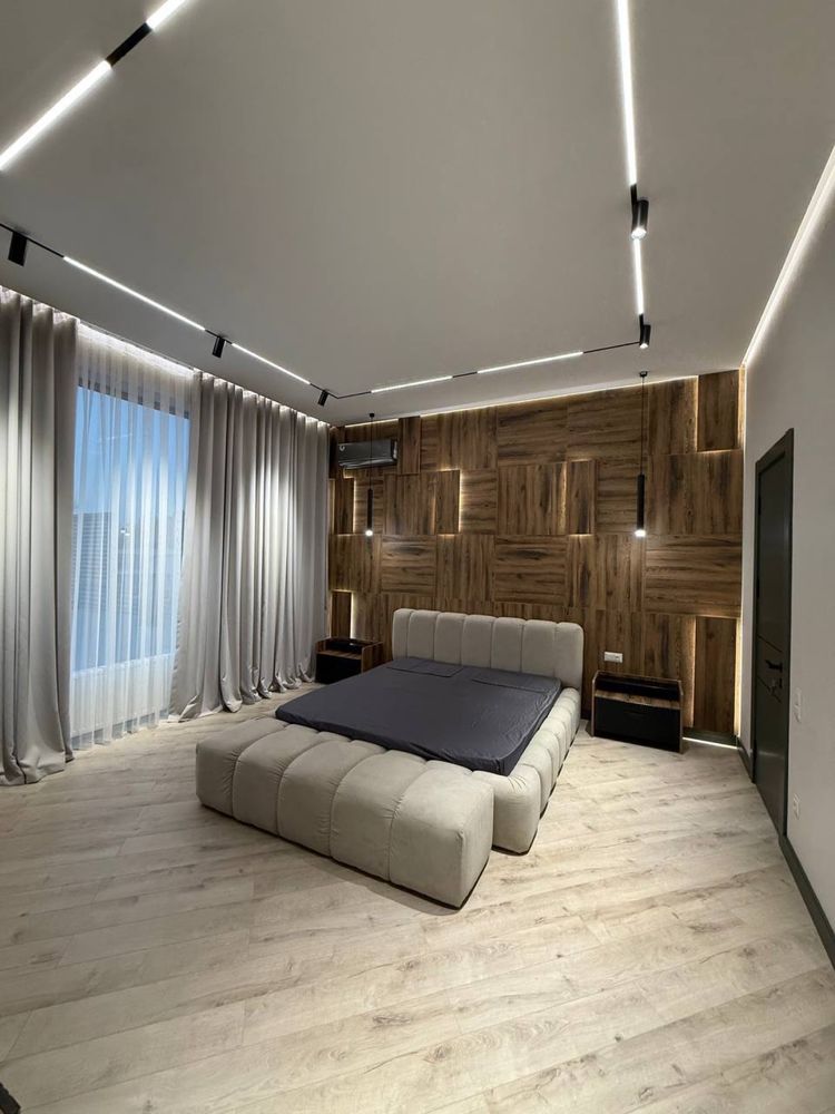 Продам Шикарный дом 5 соток  с басейнам и всеми удобствами