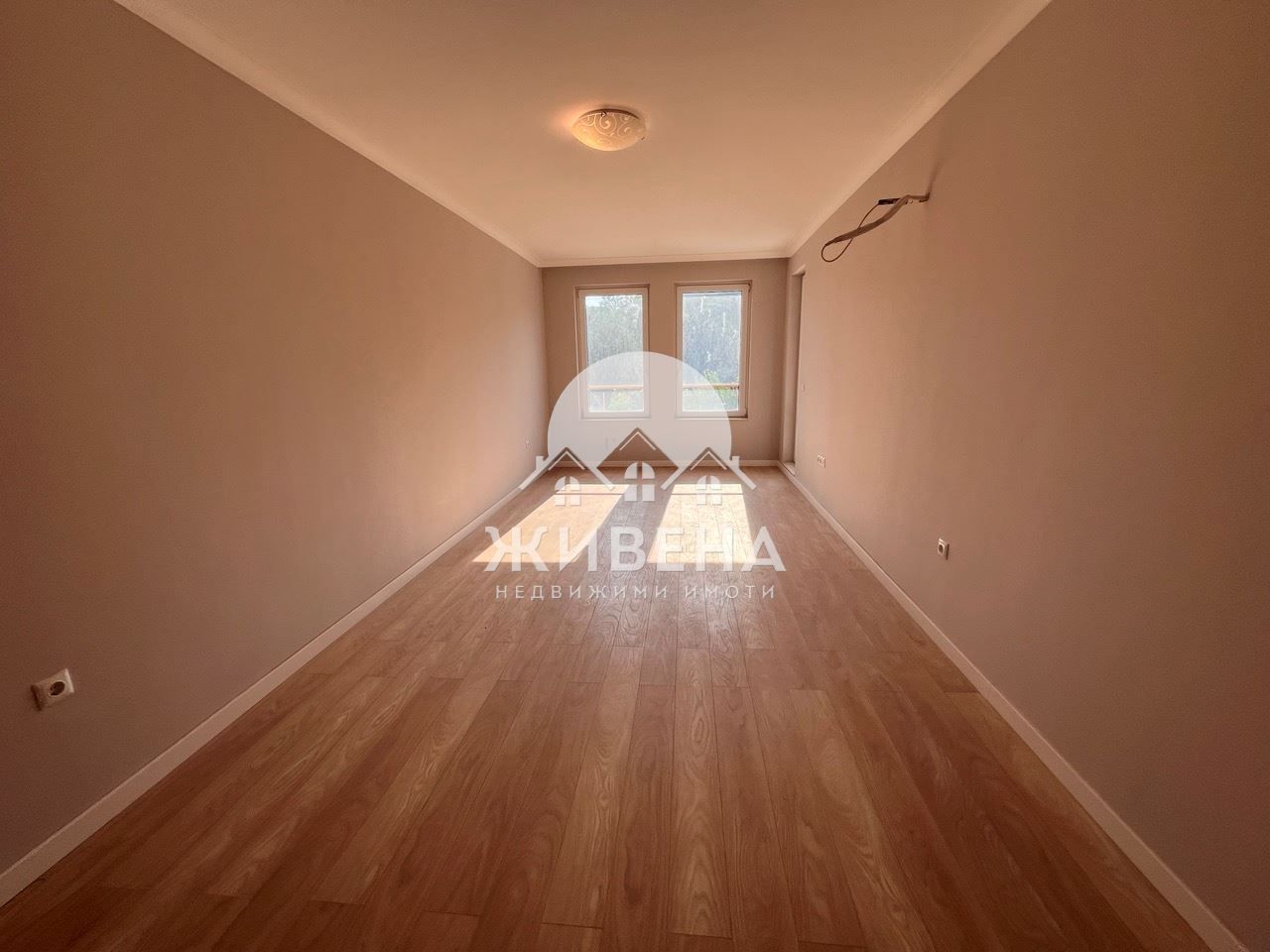 Продава се Двустаен апартамент в к.к. Св.Св. Константин и Елена - 73 кв.м за 2234 €/кв.м - Снимка #4