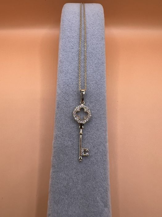 Продам золотой ключик.