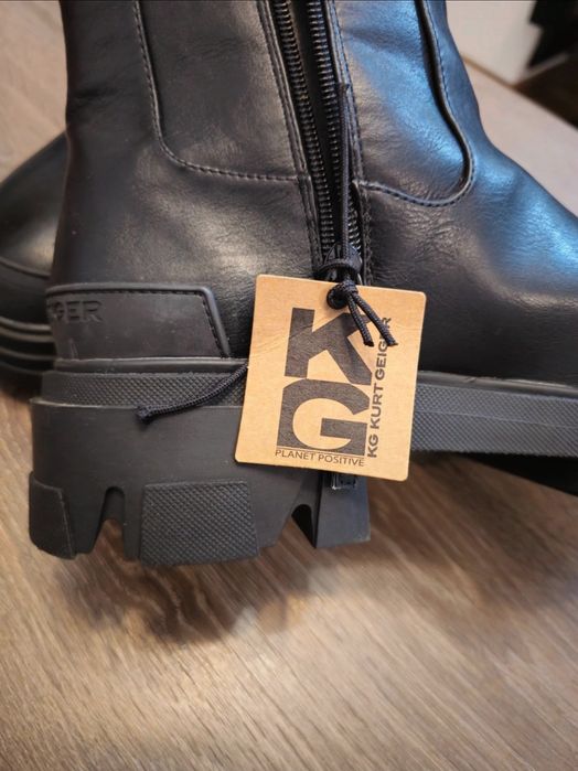 Ghete Kurt Geiger nou cu eticheta 44 piele