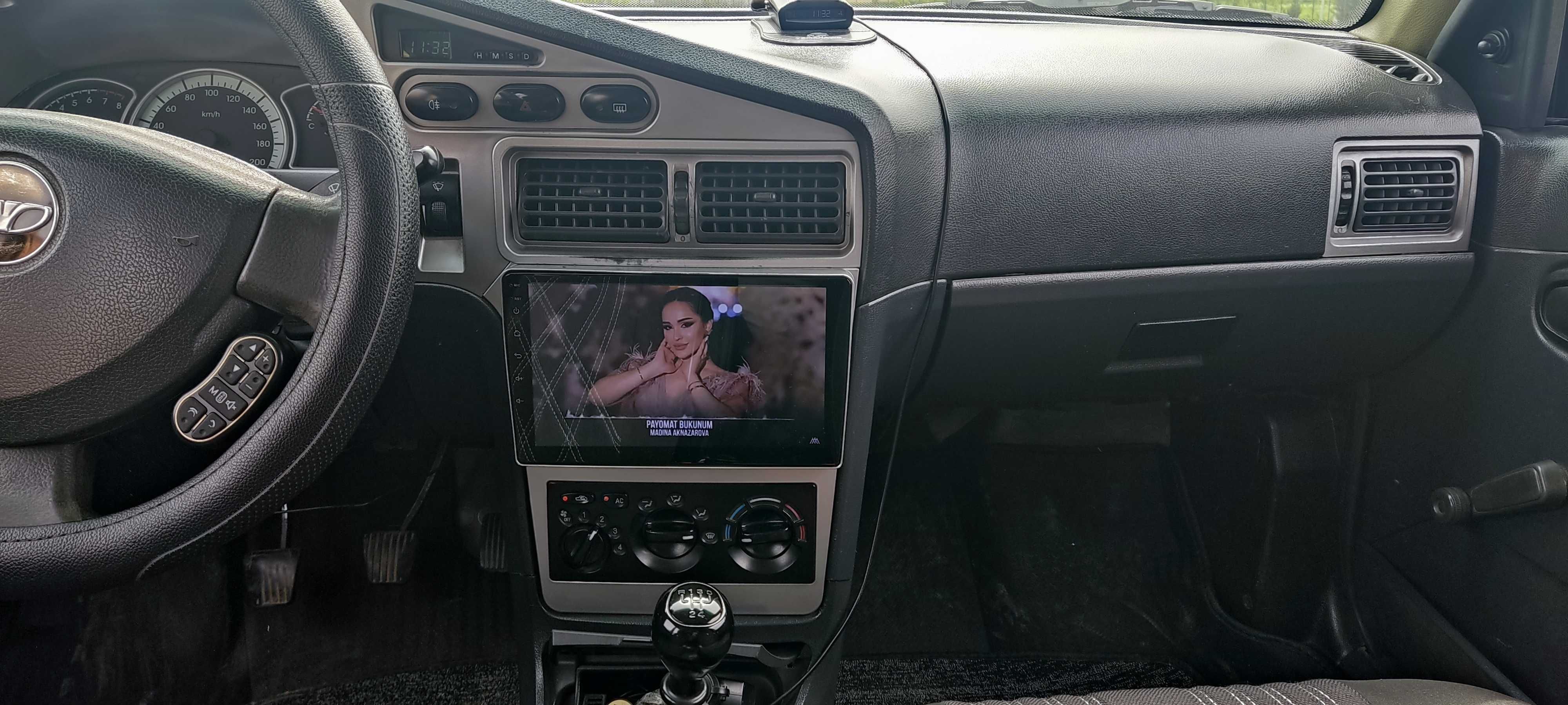 Daewoo Nexia II SOHC гибрид сотилади.