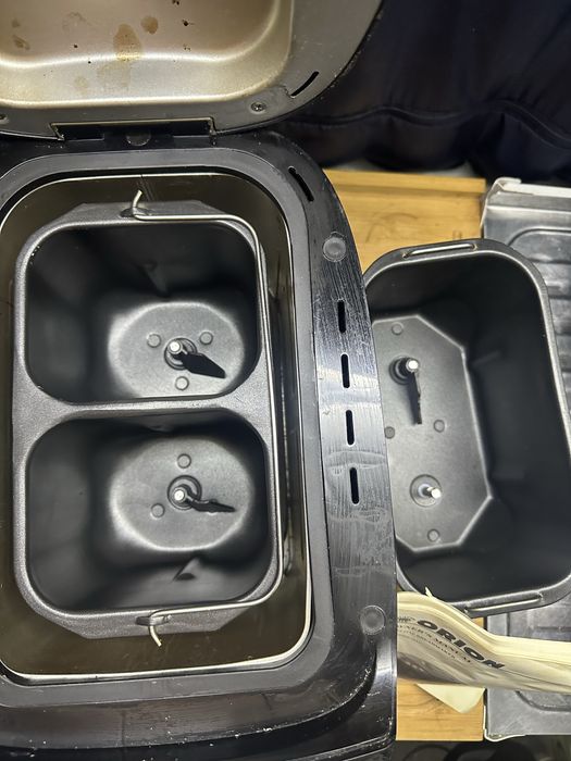 Masina de facut paine Orion doua cuve