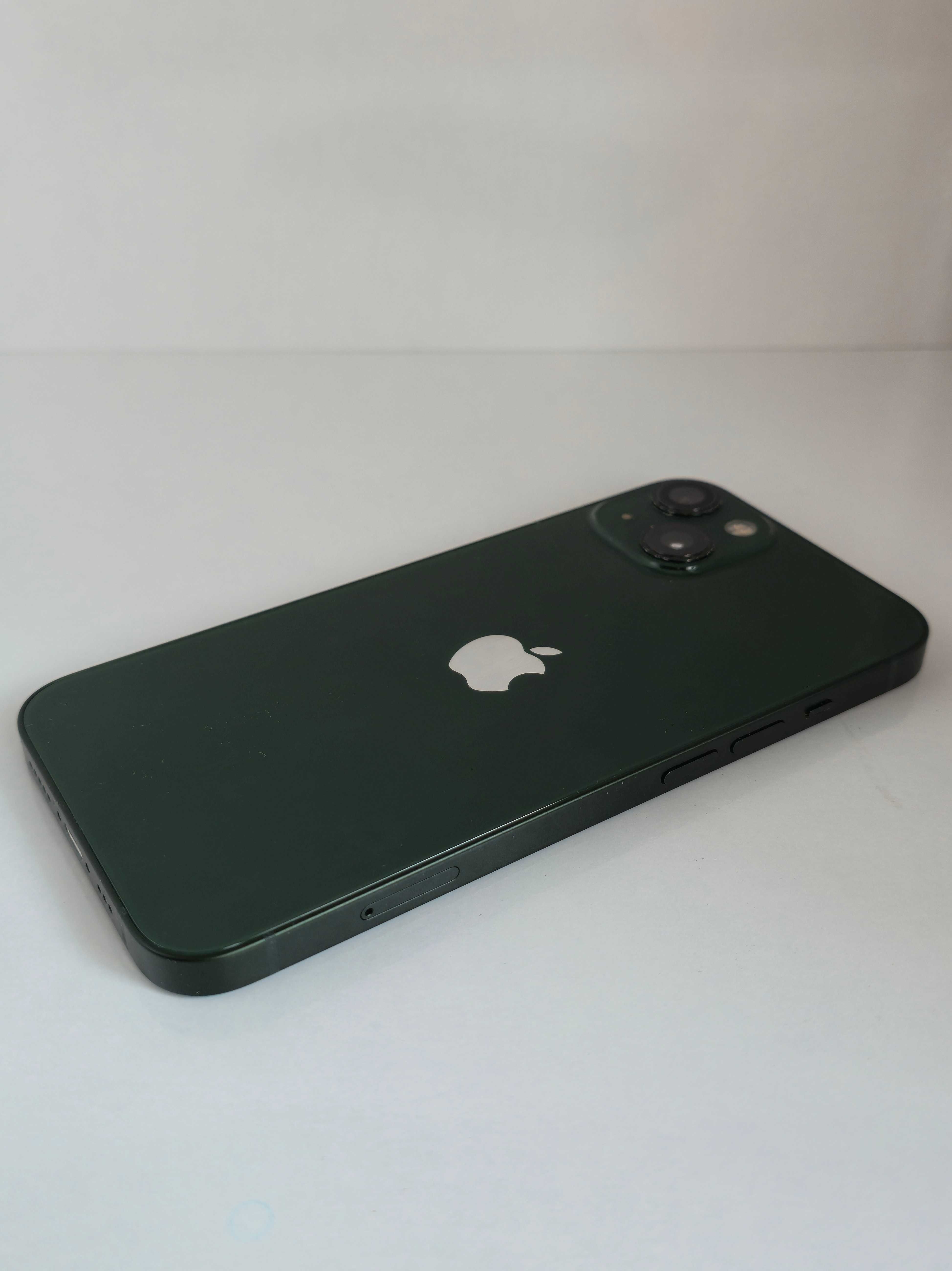 iPhone 13 256GB Green