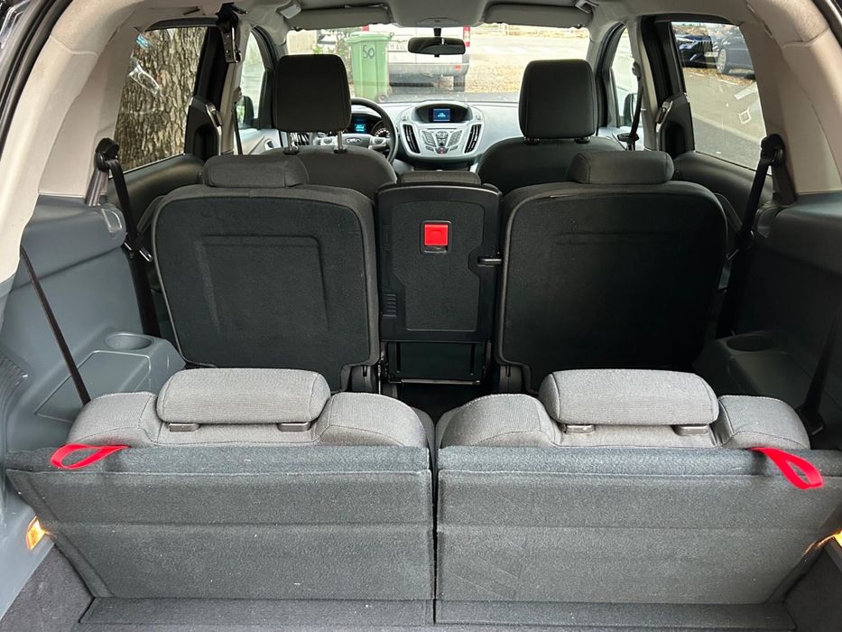 Ford C-max 2013 7 locuri 2.0 L diesel automat impecabil variante +/-