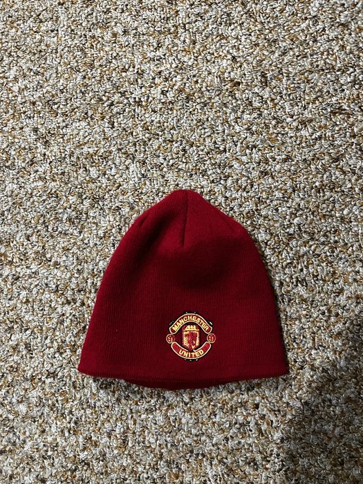 Шапка на Manchester United