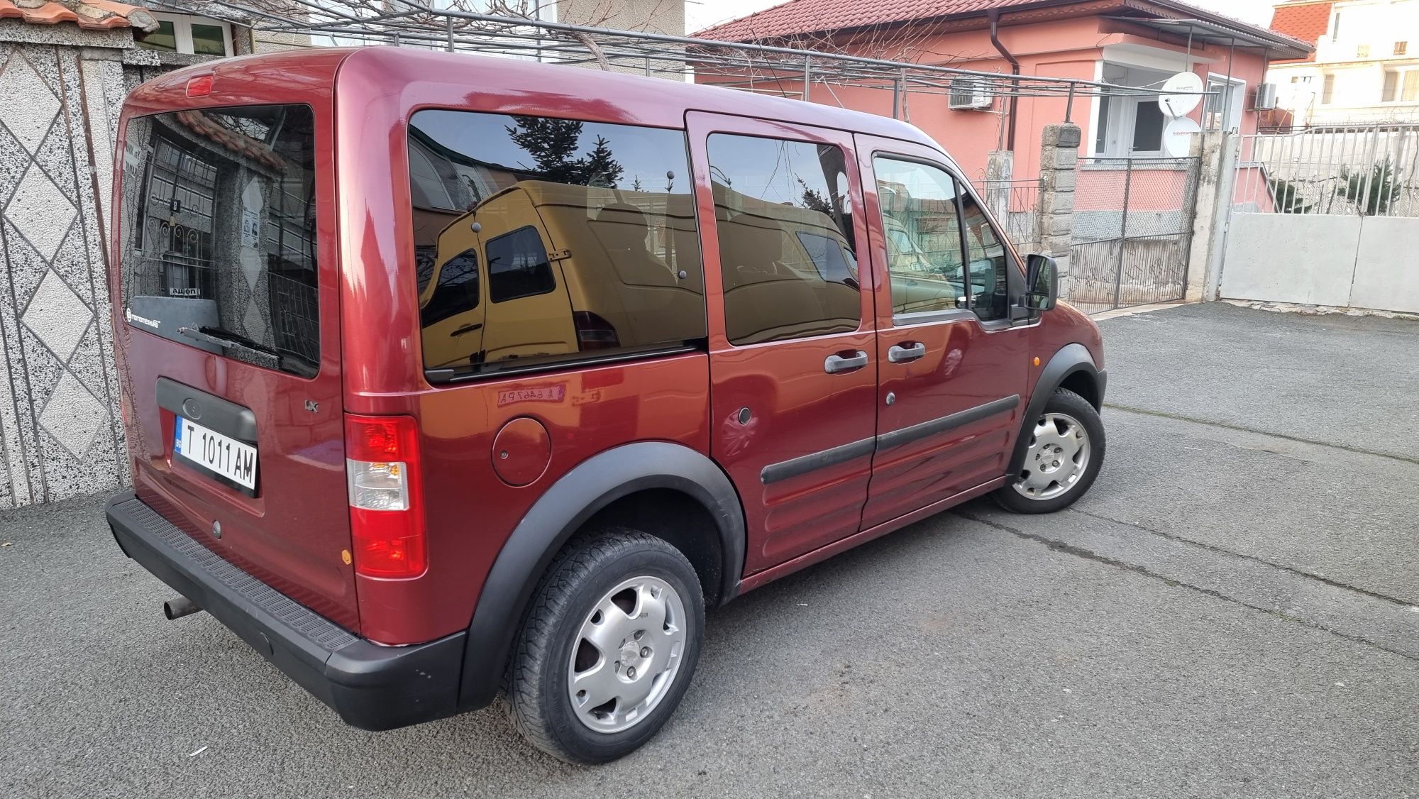 Ford Tourneo connect 1.8 газ/бензин