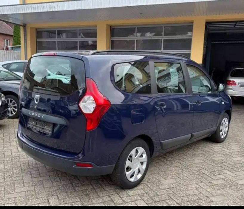 Dacia Lodgy 2014, cu 7 locuri, benzină 1,6, import Germania