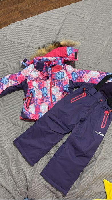 Детский комбинезон новый