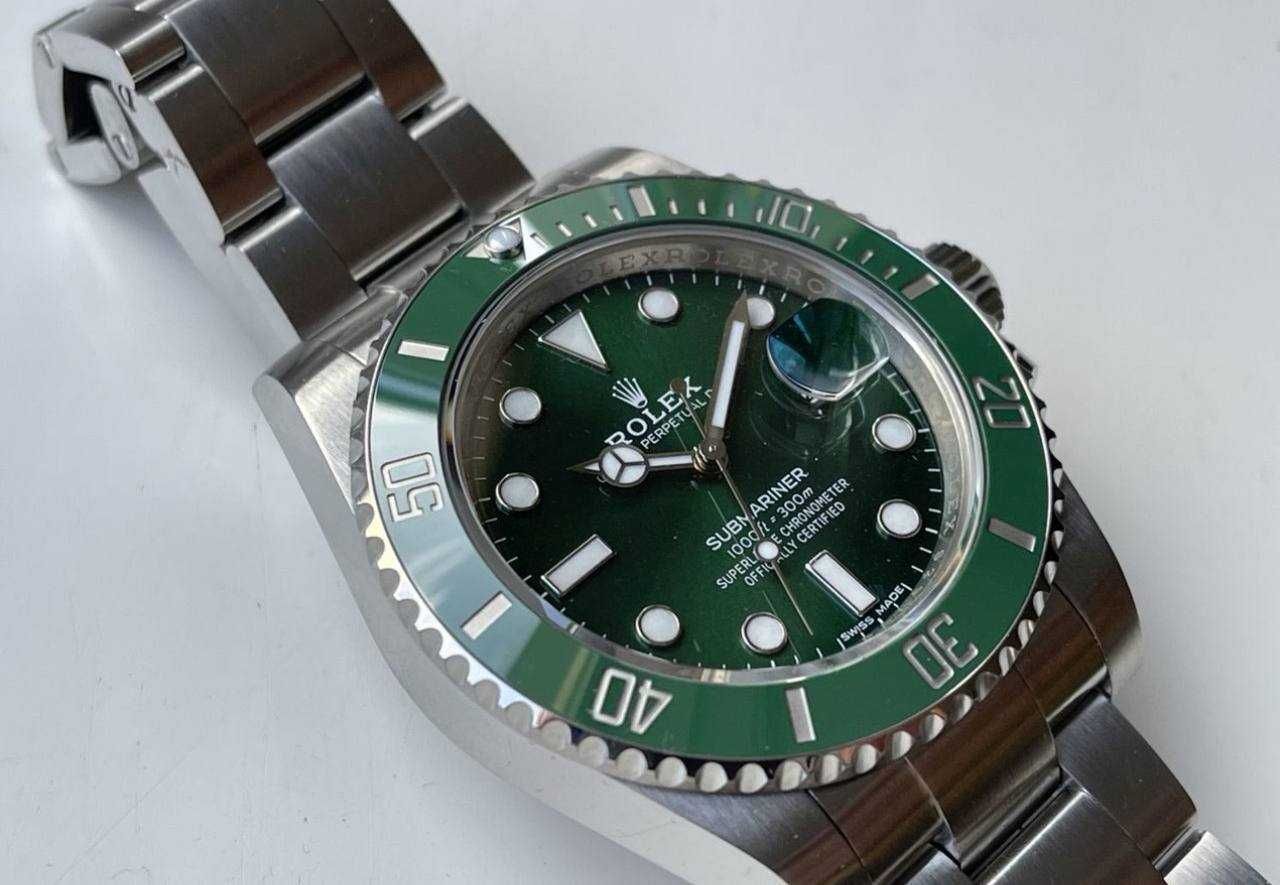 Rolex Submariner Date 116610LV HULK