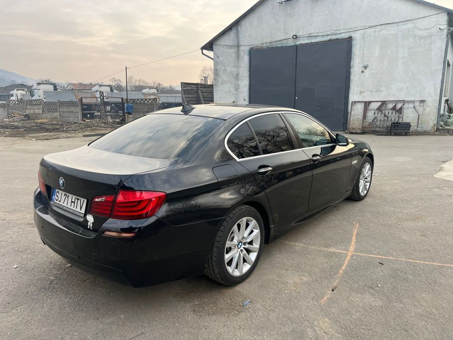 BMW 520 F10 2011