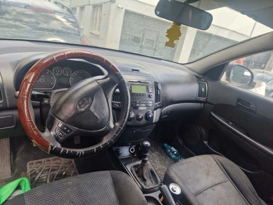 Dezmembrez Hyundai I30 CW 1.6 CRDI 66KW an 2009