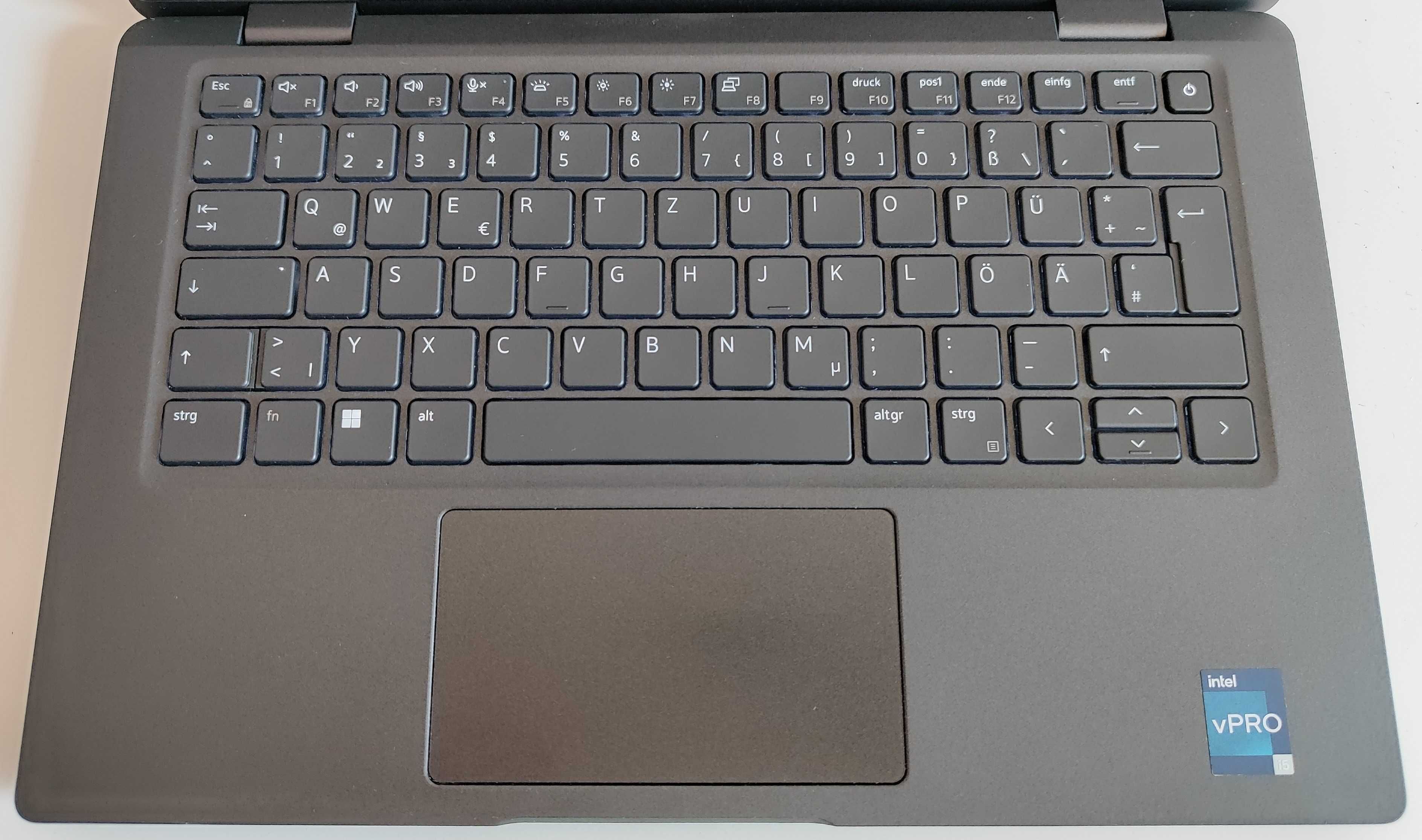 Dell Latitude 7330 FHD IPS i5-1245U/256GB/16GB Гаранция до 15.09.2025г