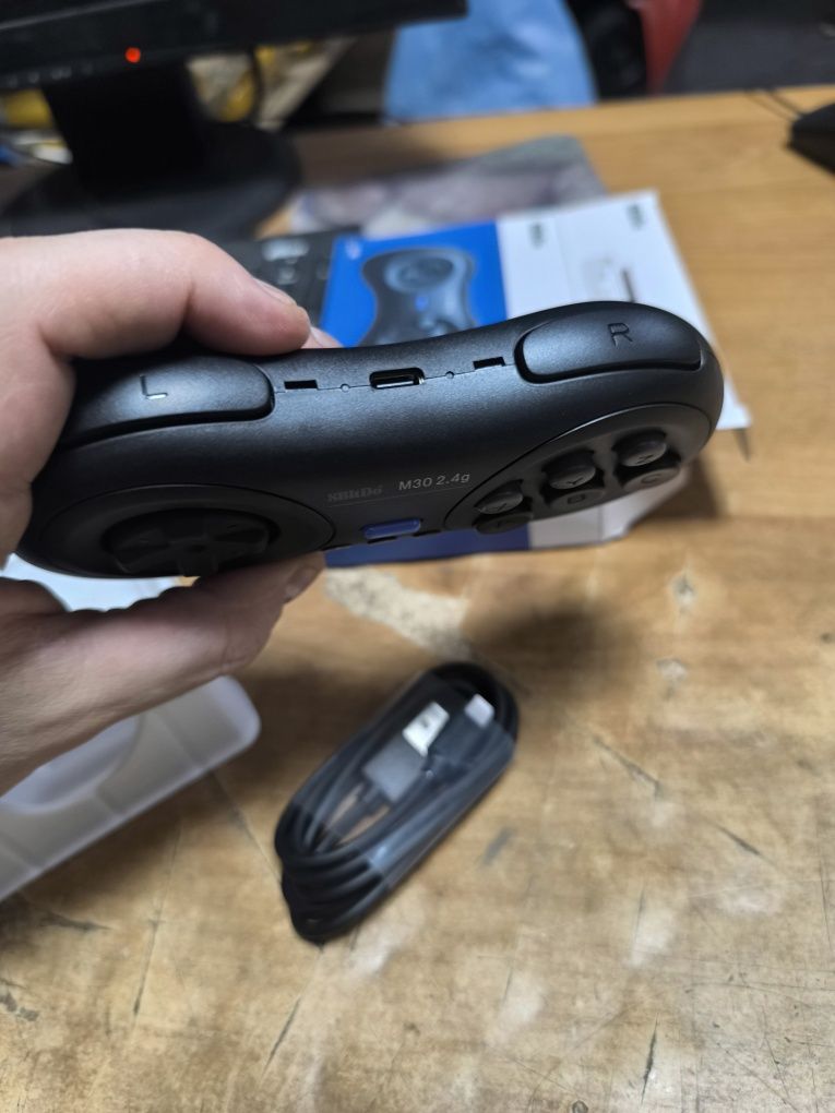 8BitDo M30 2.4G беспроводной геймпад