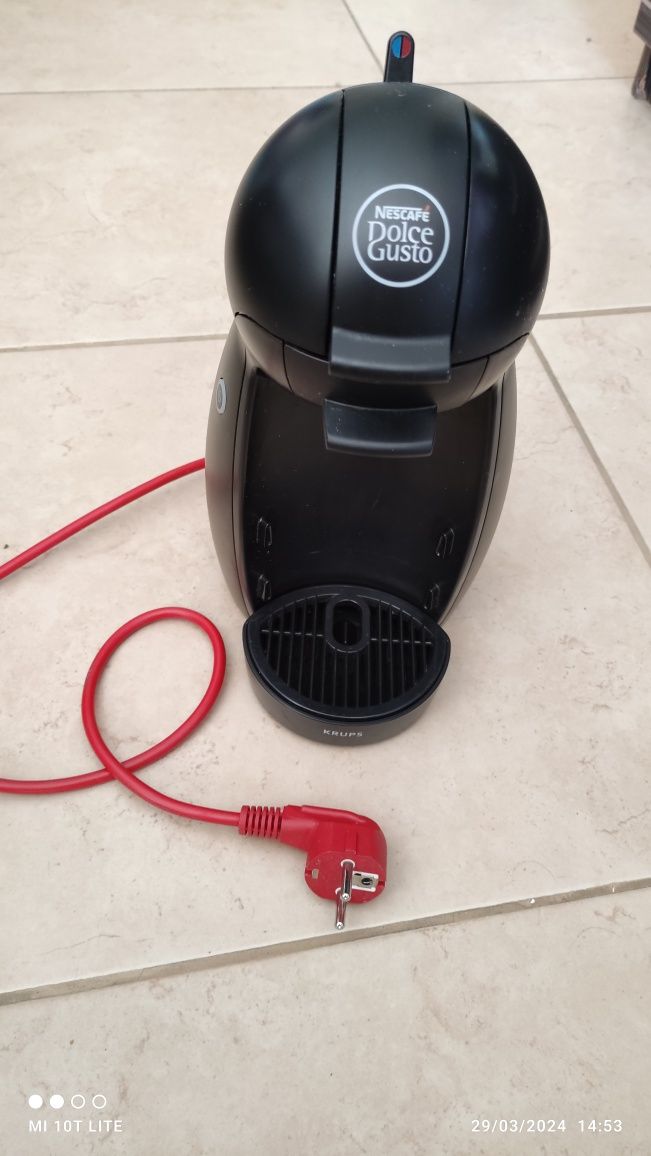 Кафемашина Dolce Gusto