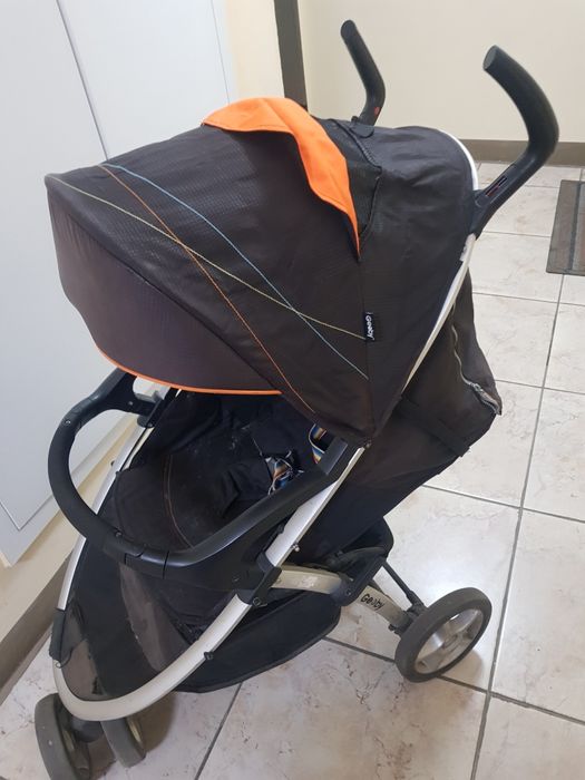 Коляска прогулочная