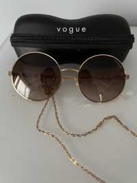 Слънчеви очила Vogue с ланец