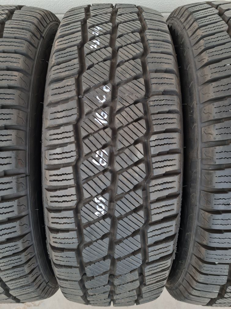 Зимни гуми 4 броя за Бус GOODRIDE SW612 205 65 R16C дот 2224