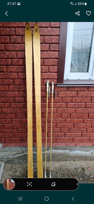 Продам лыжи советские