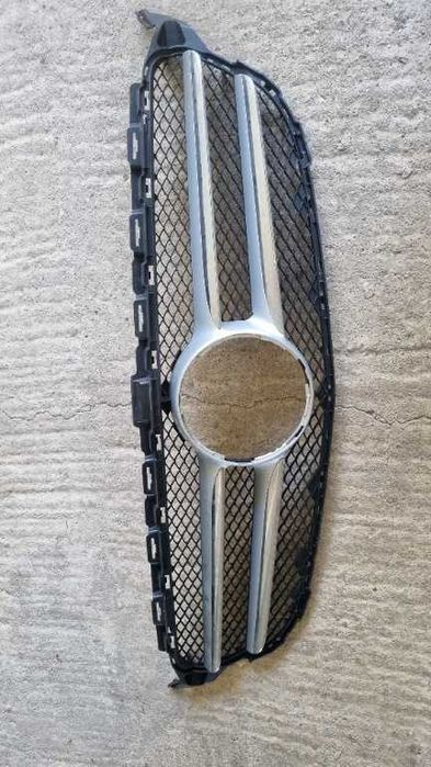 Grila radiator bara fata mercedes e w213 c w205 glc x253