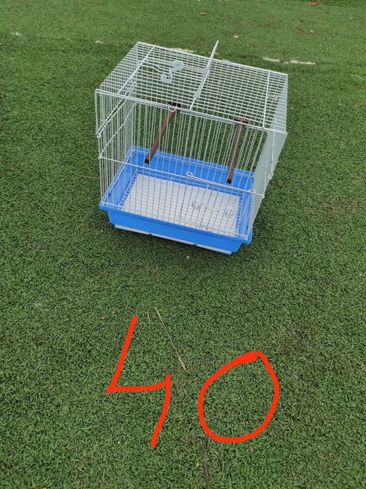 Vând cuști papagali Iași