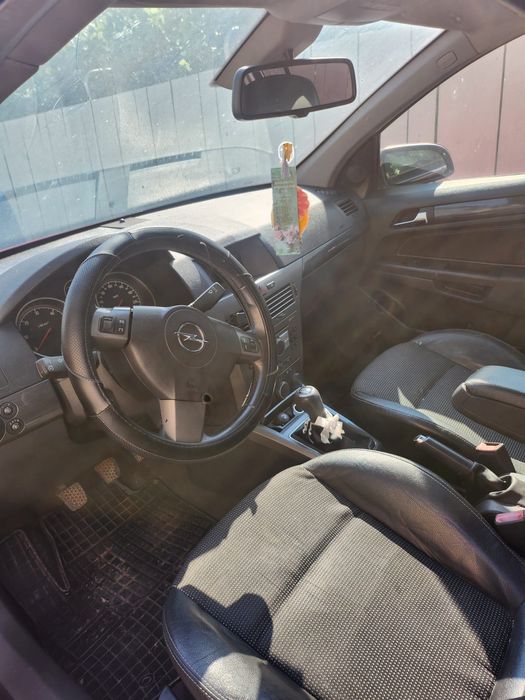 Opel Astra H – 1.7 Diesel, 2004, funcțională – 1100€ negociabil