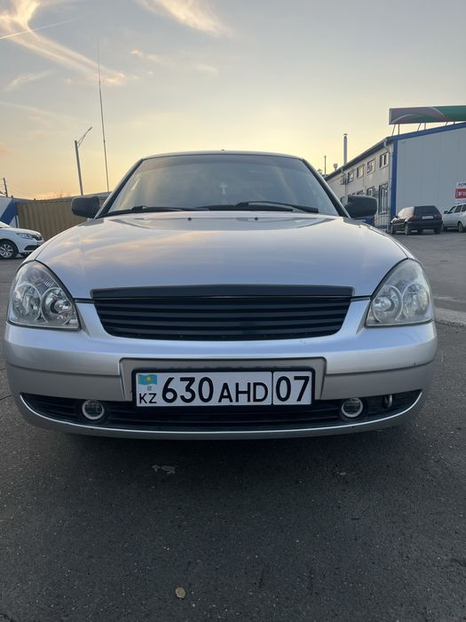 Продам приору 2010 ода в хорошем состоянии ,подробности по тел