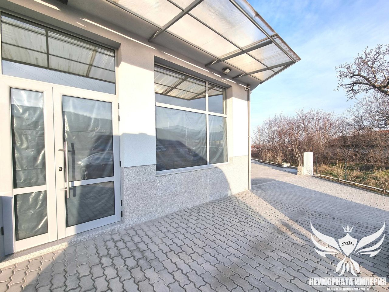 Дава се под наем Офис в Асеновград - 50 кв.м за 305 € - Снимка #13
