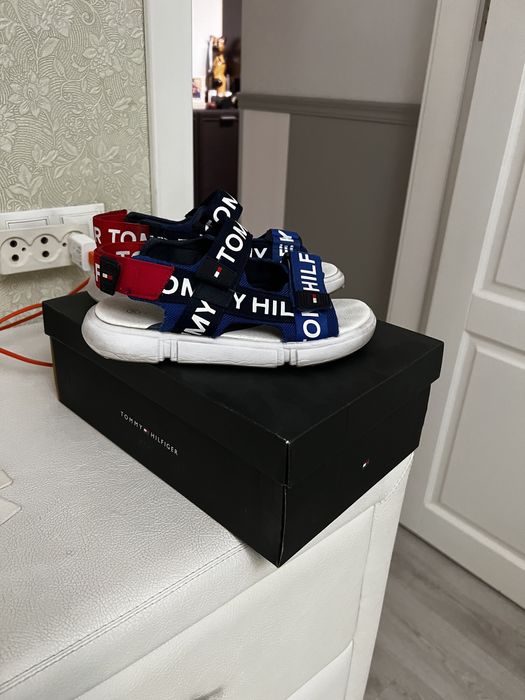 Обувь брендовая детская.