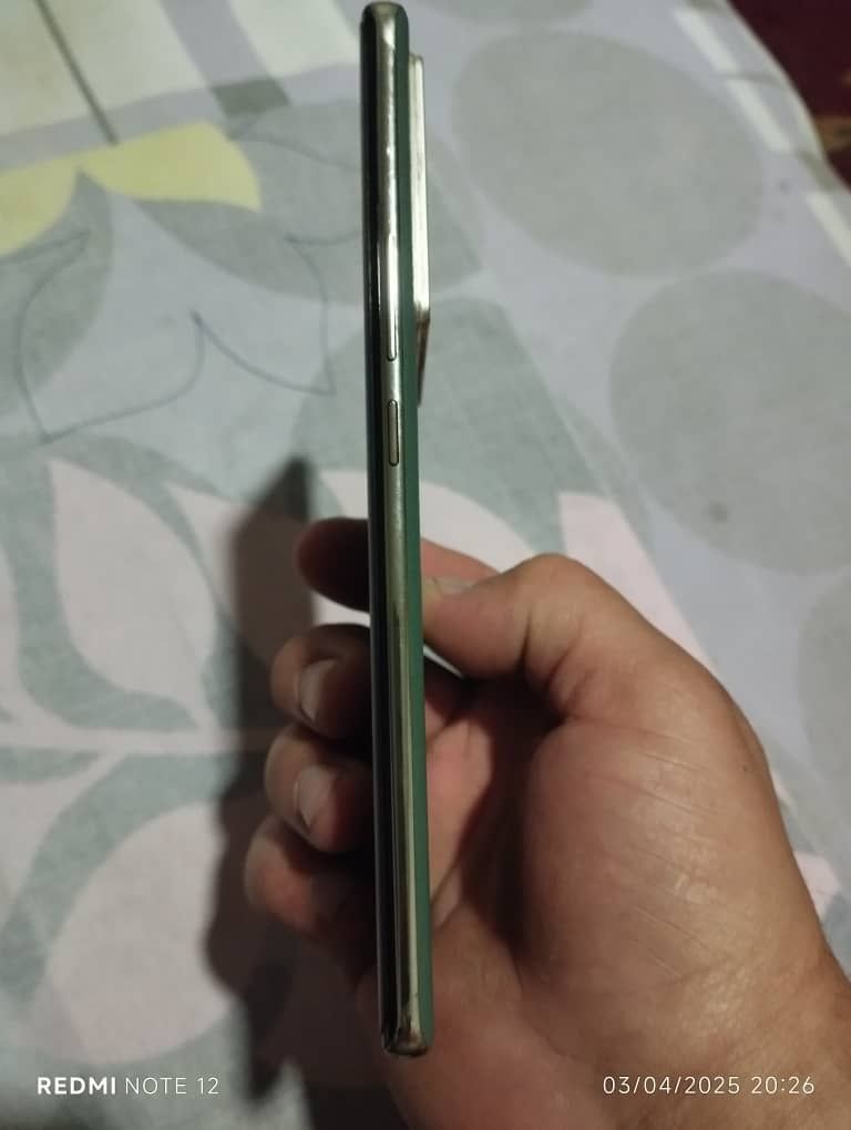 Infinix NOTE 40 Pro