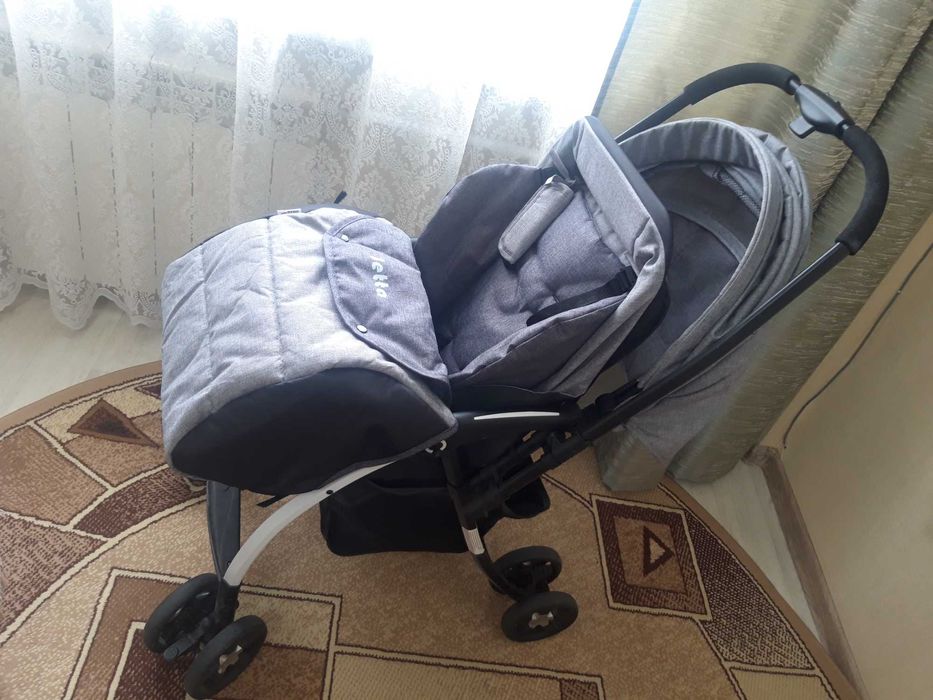 Коляска детская, прогулочная