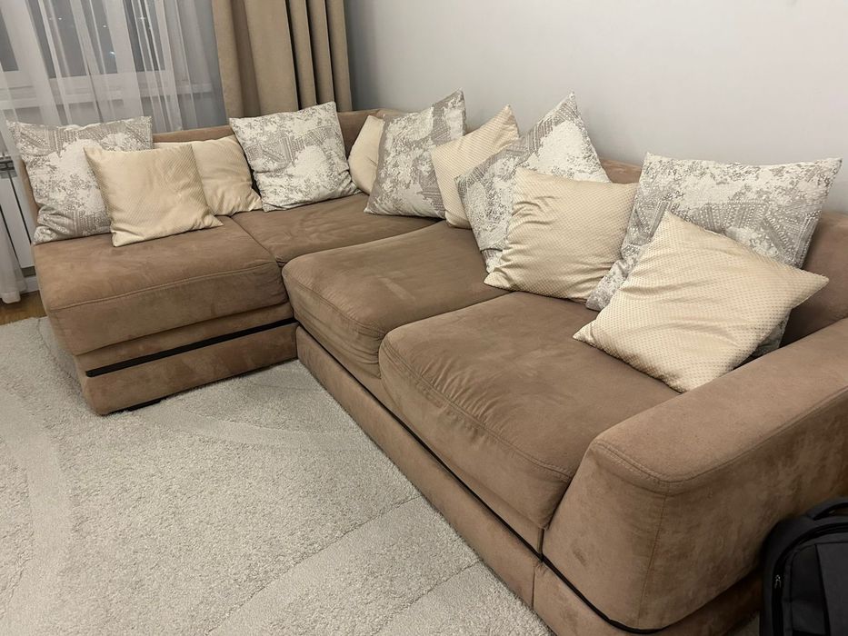 Диван в гостиную