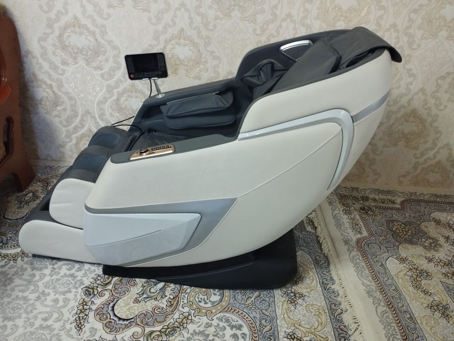 Массажное кресло