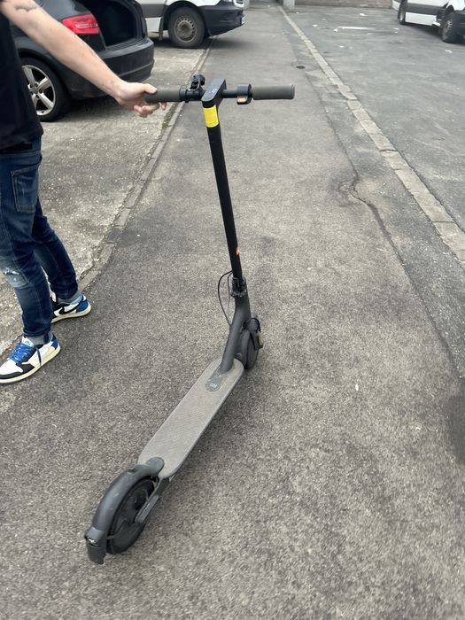 vand trotineta electrica xiaomi