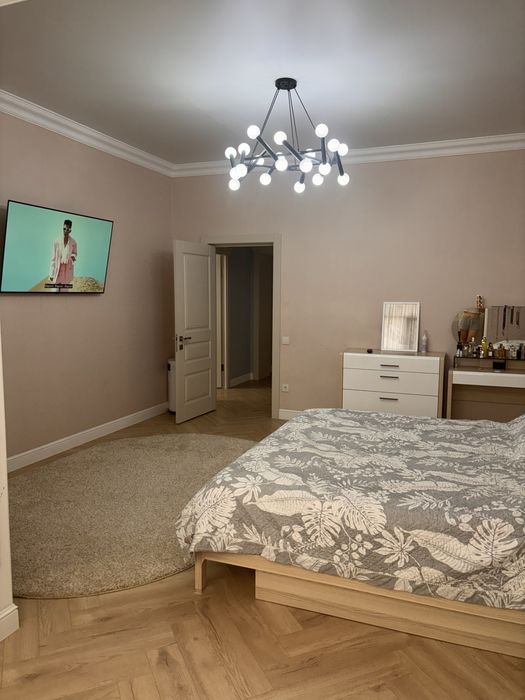 Продам 3 комнатную квартиру