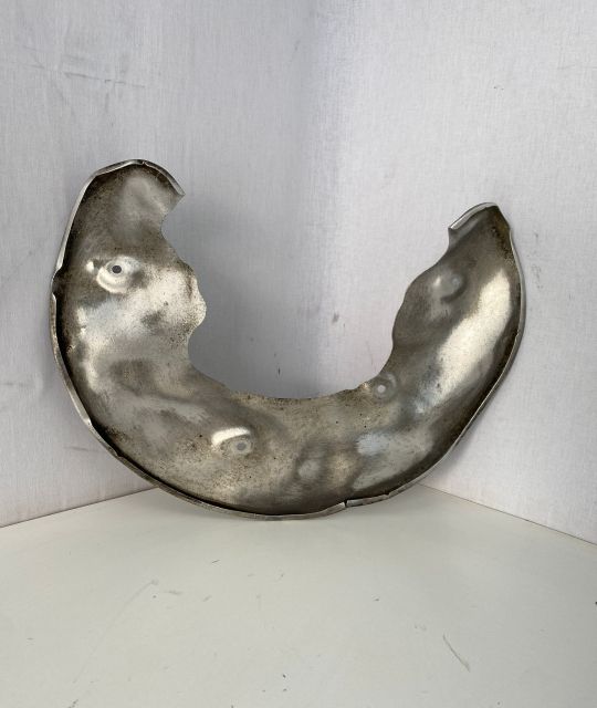 Protectie Metal Disc Frana   fata stanga - protectie stropire 8k06153