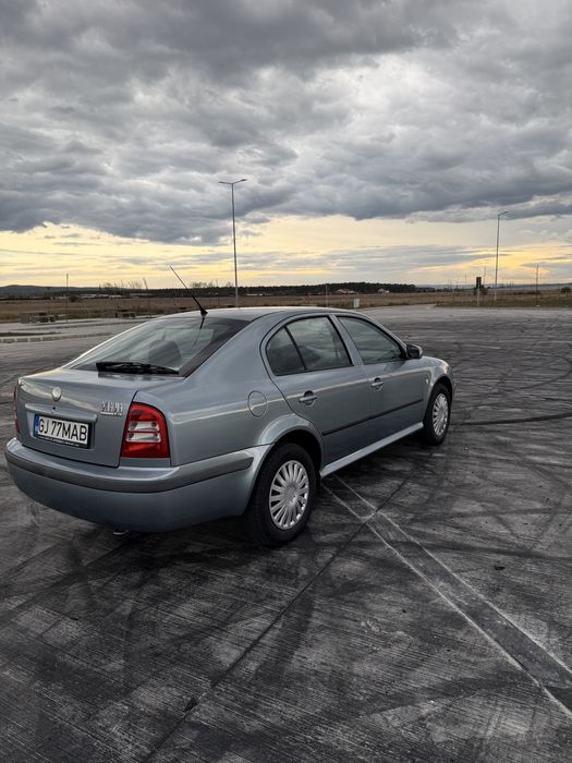 Skoda Octavia 1  1.6 benzina