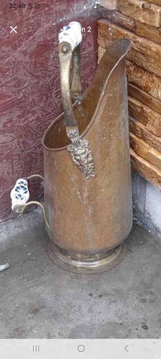 Vase vechi aduse din Danemarca.