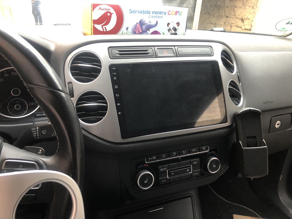 Rama navigatie 9” inch Android pentru VW Tiguan