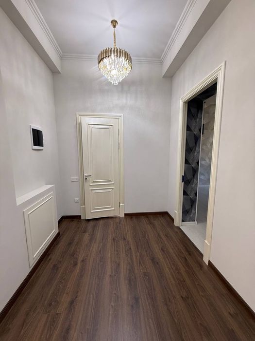 Продаётся евро дом с бассейном