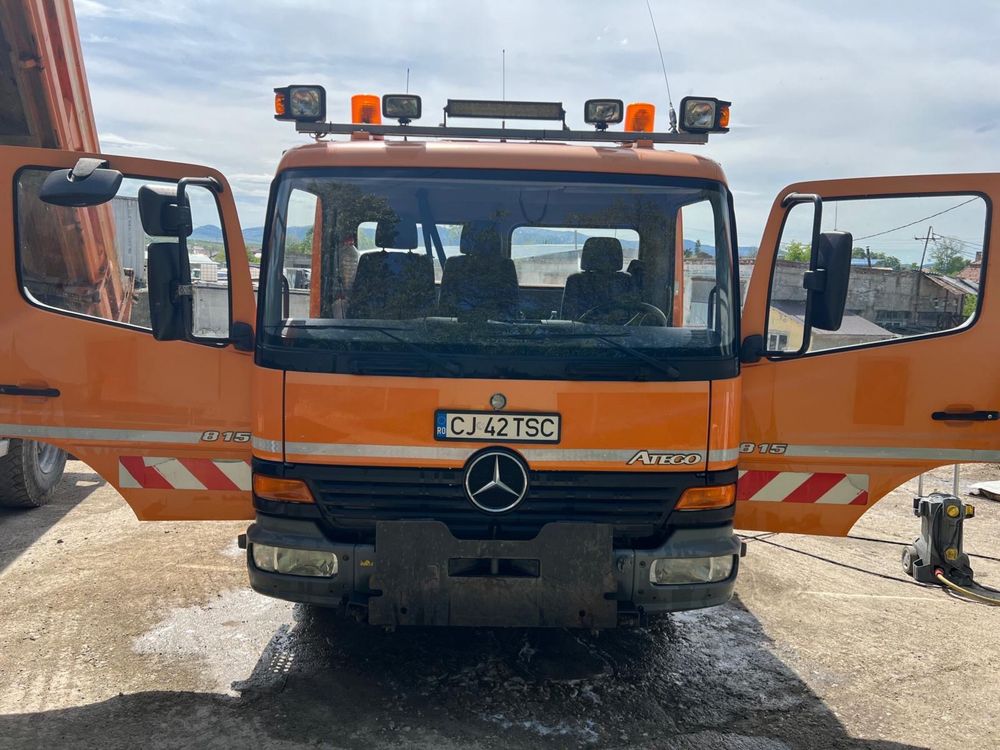 Vand Mercedes Atego 815 inmatriculat stare foarte buna de functionare