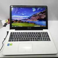 vand laptop gaming  asus X556J i5