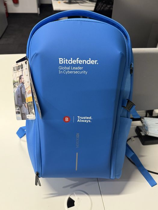 XD Design - Bizz   Backpack   -   geanta   RFID business   si   travel