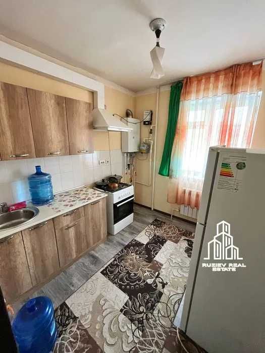 Арзон нархда 2 хонали квартира сотилади 7 микрн
