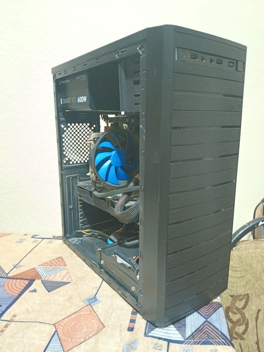 Компьютер игровой и Монитор