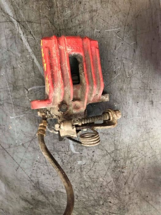 etrier dreapta spate 1.9 tdi awx  passat b5 audi a4 b6 vw passat b5 skoda superb