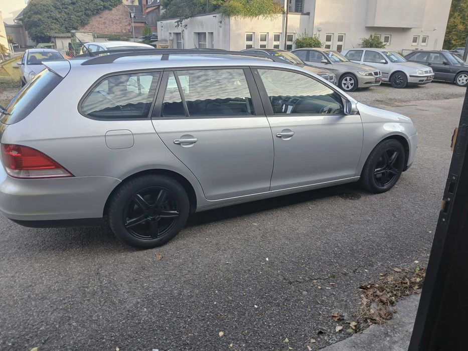 Vand sau schimb golf 5  1.9 TDI