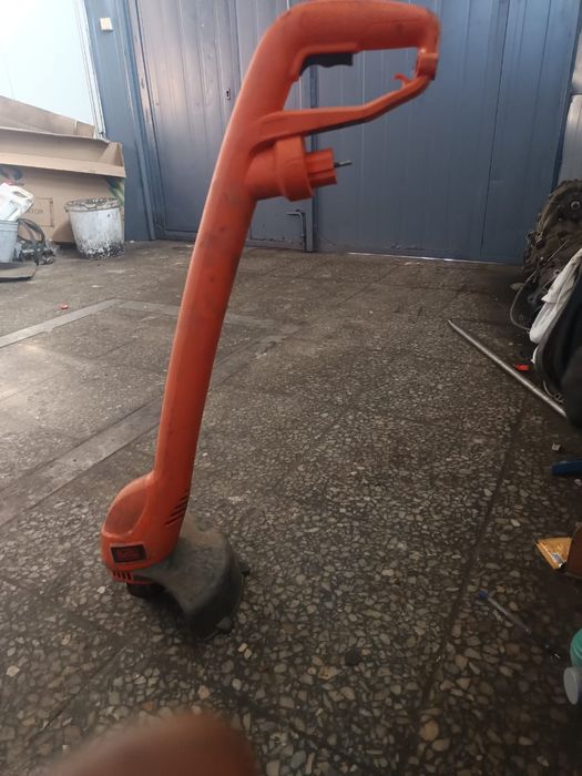 Триммер ручной для травы. Почти новый