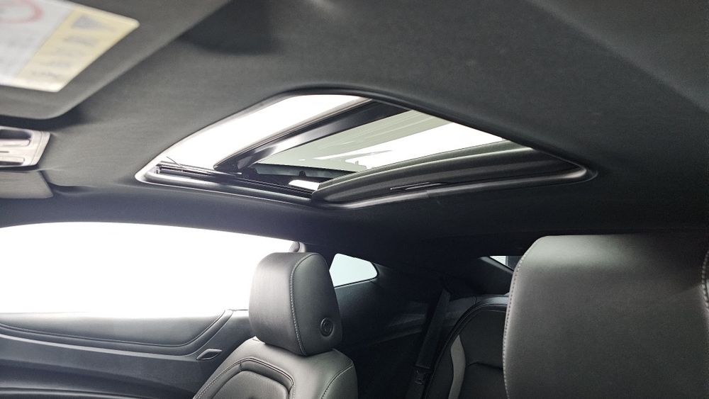 Chevrolet Camaro SS 6.2 V8